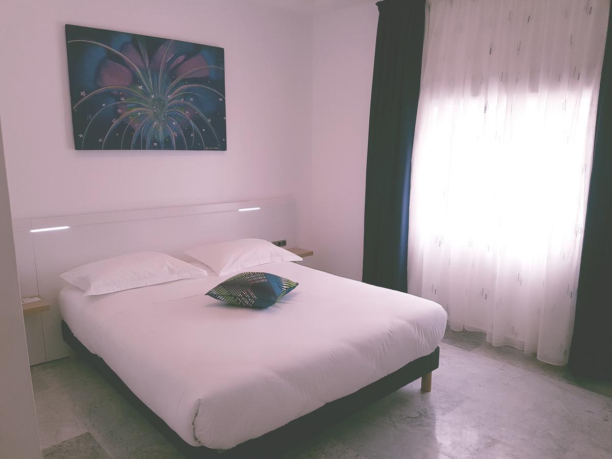Hotel Ahoefa King Salomon Garden Lomé Exterior photo